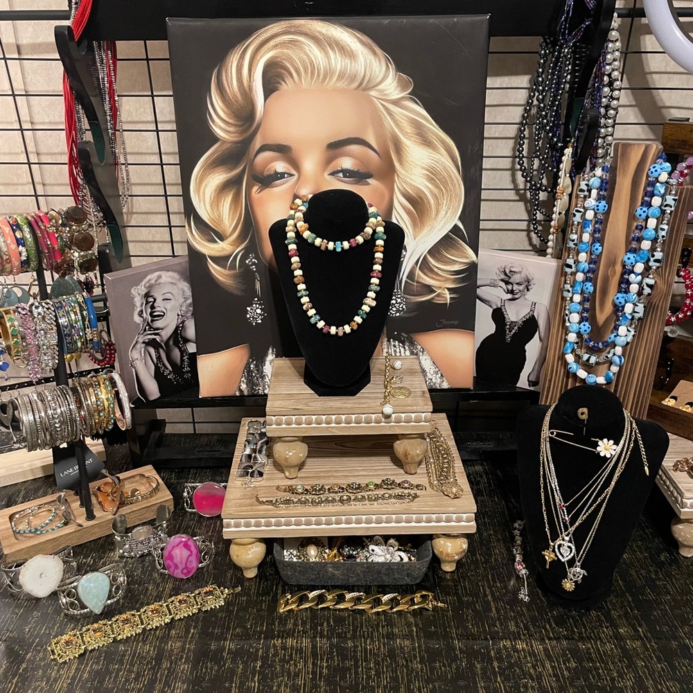 $25 Jewelry Show Listing Only